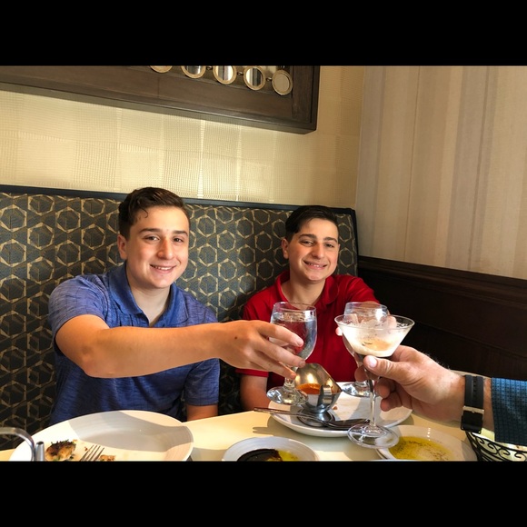 Meet your Posher, Wendi - Picture 4 of 9